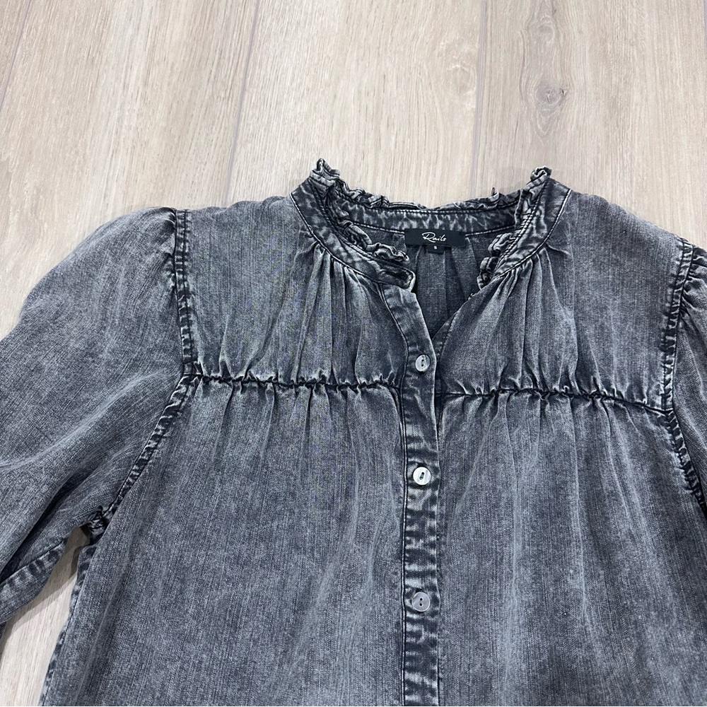 Rails Camille button down shirt Linen Blend black acid wash grey small Ruffle - Picture 5 of 9